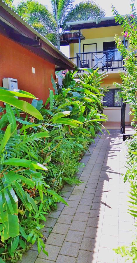 Palms City Resort - Sydneys Hotel 7