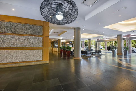 Mantra On The Esplanade - Sydneys Hotel 38