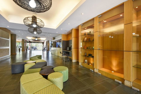 Mantra On The Esplanade - Sydneys Hotel 35