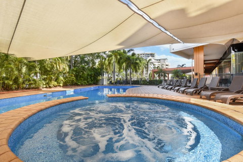 Mantra On The Esplanade - Sydneys Hotel 21