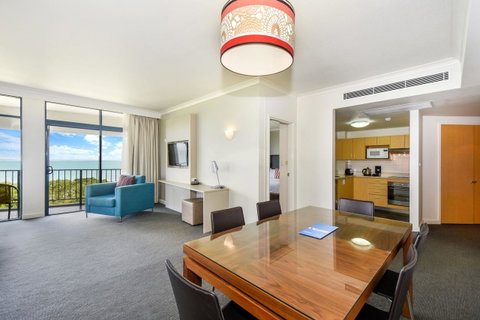 Mantra On The Esplanade - Sydneys Hotel 26