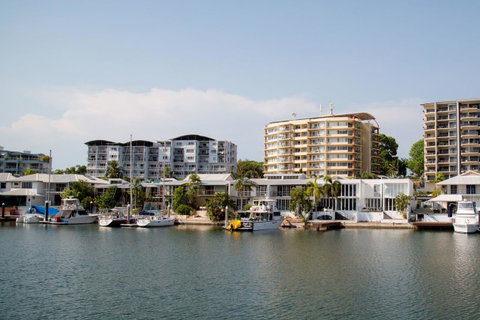 Cullen Bay Resorts - Sydneys Hotel 15