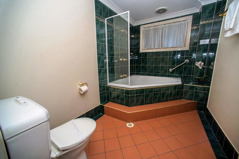 Beaches Serviced Apartments - Sydneys Hotel 33