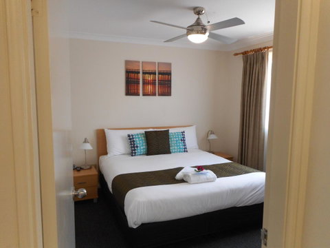 Beaches Serviced Apartments - Sydneys Hotel 28