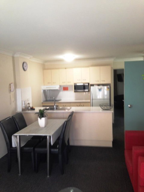 Beaches Serviced Apartments - Sydneys Hotel 37