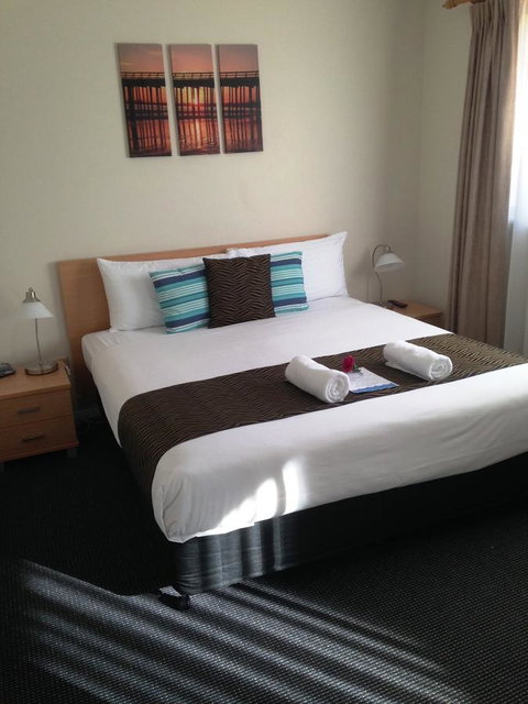 Beaches Serviced Apartments - Sydneys Hotel 40