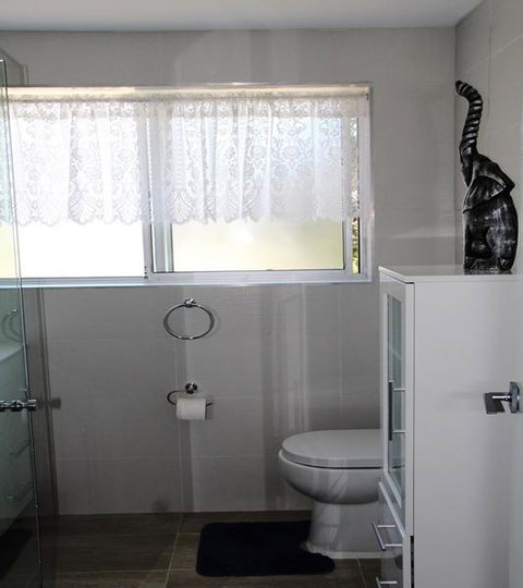Beaches Serviced Apartments - Sydneys Hotel 2