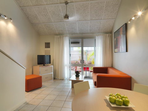 Travelodge Resort Darwin - Sydneys Hotel 24