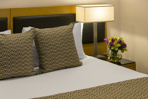 Oaks Darwin Elan Hotel - Sydneys Hotel 10