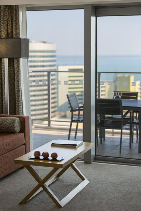 Oaks Darwin Elan Hotel - Sydneys Hotel 14
