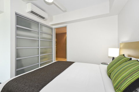 Mantra Pandanas - Sydneys Hotel 13