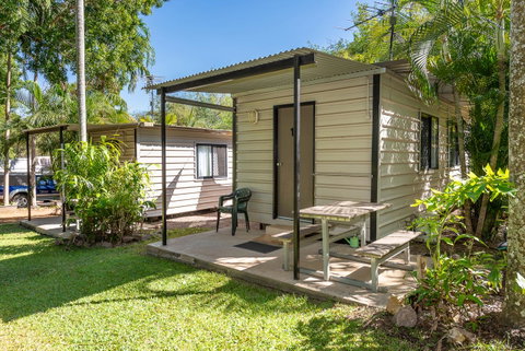 Oasis Tourist Park - Sydneys Hotel 20
