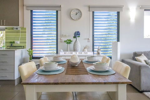 ZEN QUEST - The NOMADS PAD Near Nightcliff Markets & Sunset Foreshore - Sydneys Hotel 11
