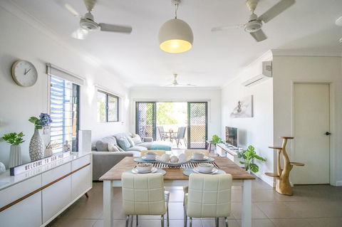 ZEN QUEST - The NOMADS PAD Near Nightcliff Markets & Sunset Foreshore - Sydneys Hotel 0