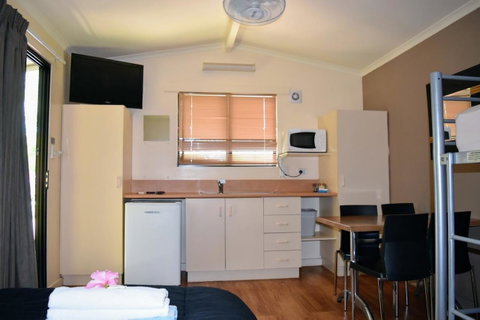Hidden Valley Holiday Park Darwin - Sydneys Hotel 12