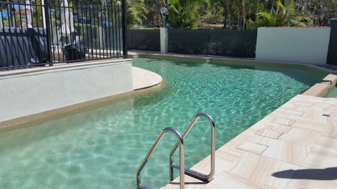 Nelson Bay Breeze - Sydneys Hotel 1