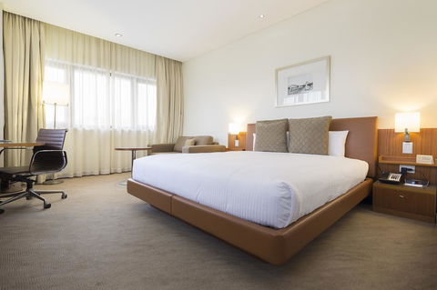 Novotel Canberra - Sydneys Hotel 24