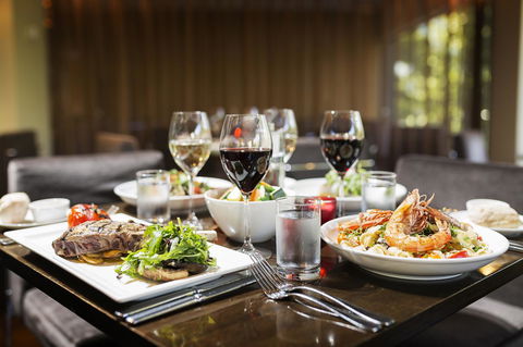 Novotel Canberra - Sydneys Hotel 37