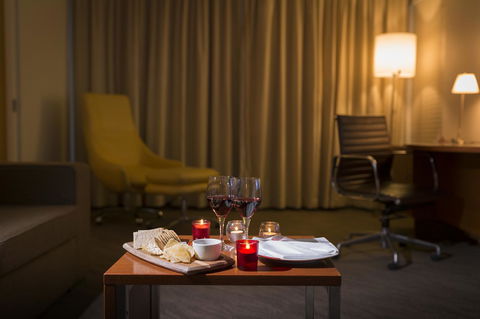 Novotel Canberra - Sydneys Hotel 42