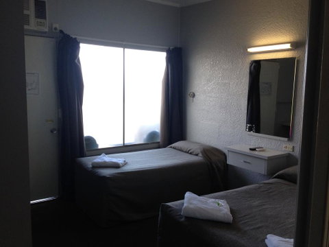 Boomerang Hotel - Sydneys Hotel 0
