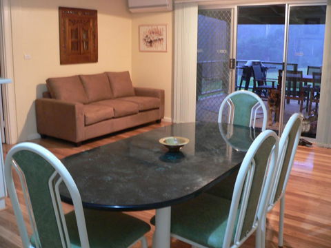 Bournda Retreat - Sydneys Hotel 3