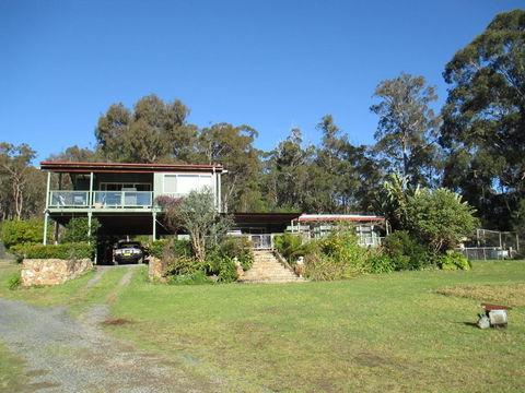 Bournda Retreat - Sydneys Hotel 0