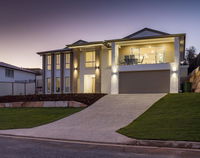 Book Bundamba Accommodation Vacations Sydneys Hotel Sydneys Hotel