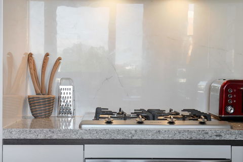 Brand New, Prestige Apartment Living In Sydney - Sydneys Hotel 3