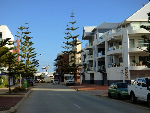 Breakwater Short Stay - Sydneys Hotel 2