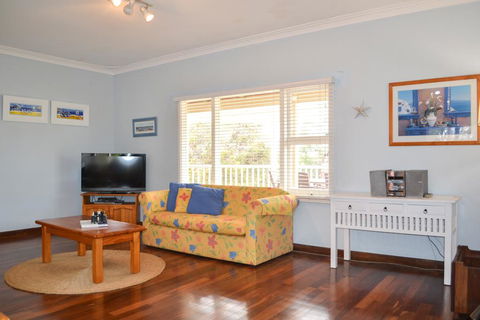 Bremer Riverfront Views To The Sea - Sydneys Hotel 3