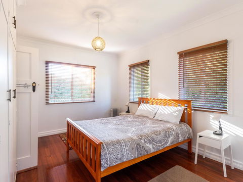Bridle Guesthouse - Sydneys Hotel 2