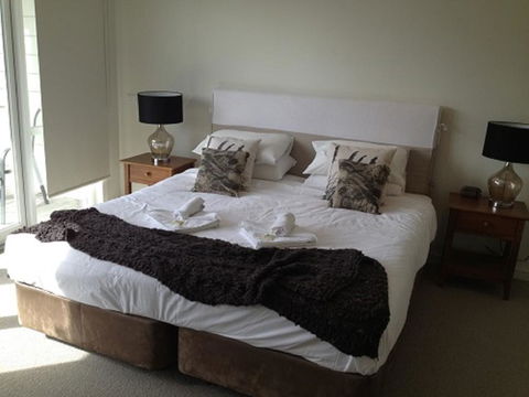 Broadbeach Inverloch Resort - Sydneys Hotel 2