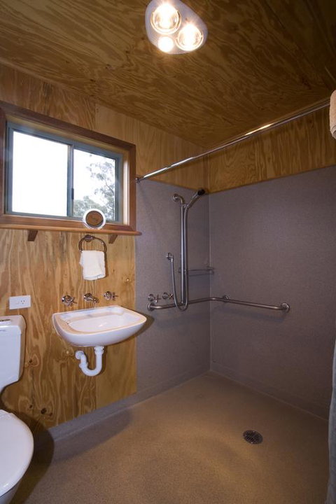 Brodribb River Rainforest Cabins - Cabin 3 - Sydneys Hotel 3