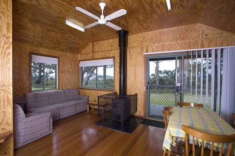 Brodribb River Rainforest Cabins - Cabin 3 - Sydneys Hotel 1