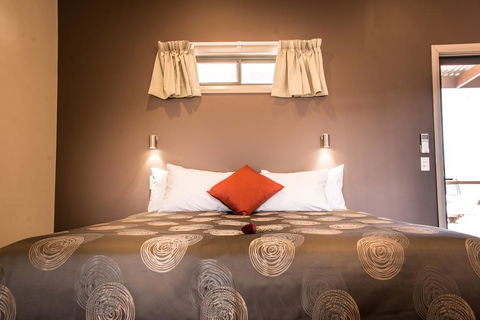 Broken Hill Outback Resort - Sydneys Hotel 2
