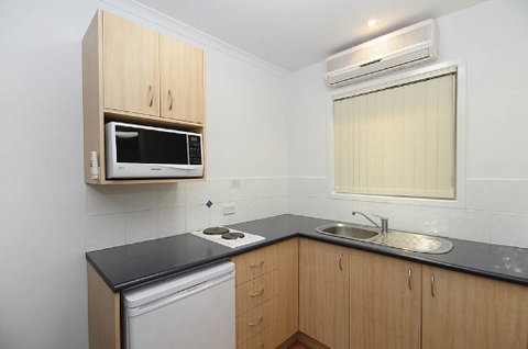 Browns Plains Motor Inn - Sydneys Hotel 1