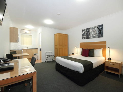 Browns Plains Motor Inn - Sydneys Hotel 0
