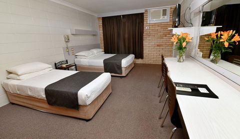 Burke And Wills Motor Inn - Sydneys Hotel 2