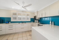 Book Crescent Head Accommodation Vacations Sydneys Hotel Sydneys Hotel