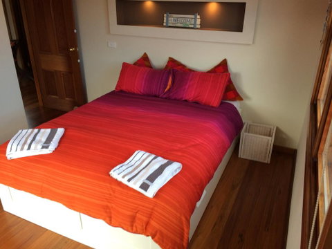 By The Bay - Sydneys Hotel 2