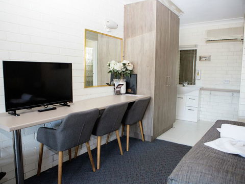 Cameo Inn Motel - Sydneys Hotel 2