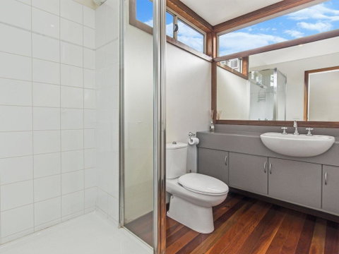 CASTWOOD VILLA No. 1 - Sydneys Hotel 1