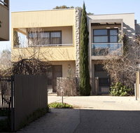 Central Shepparton Apartments - Sydneys Hotel