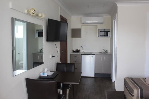 Centrepoint Motel - Sydneys Hotel 3