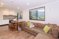 Book Thredbo Accommodation Vacations Sydneys Hotel Sydneys Hotel