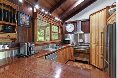 CHRISTOPHERS COTTAGE - Sydneys Hotel 3