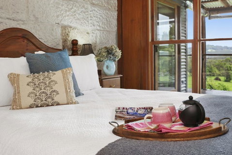 CHRISTOPHERS COTTAGE - Sydneys Hotel 0