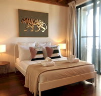 Classic Woolstore Apartment in Teneriffe - Sydneys Hotel
