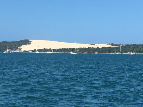 Cleveland Holiday Home - Sydneys Hotel 1
