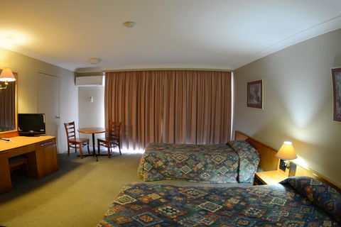 Club Inn Motel - Sydneys Hotel 2